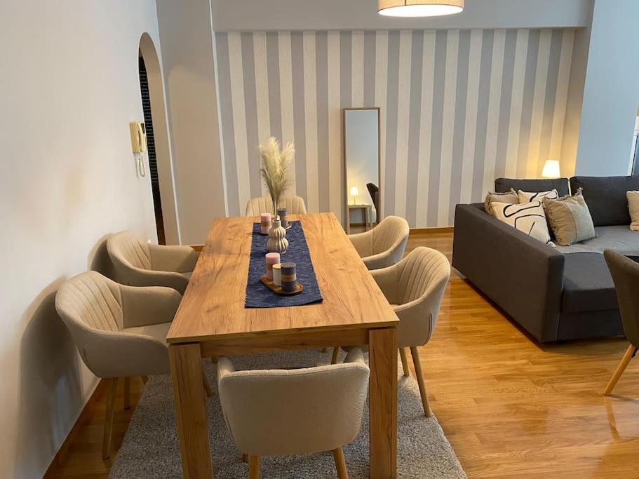 Classy 3Br With 2 Bathrooms Apartment In Marousi Athen Eksteriør billede