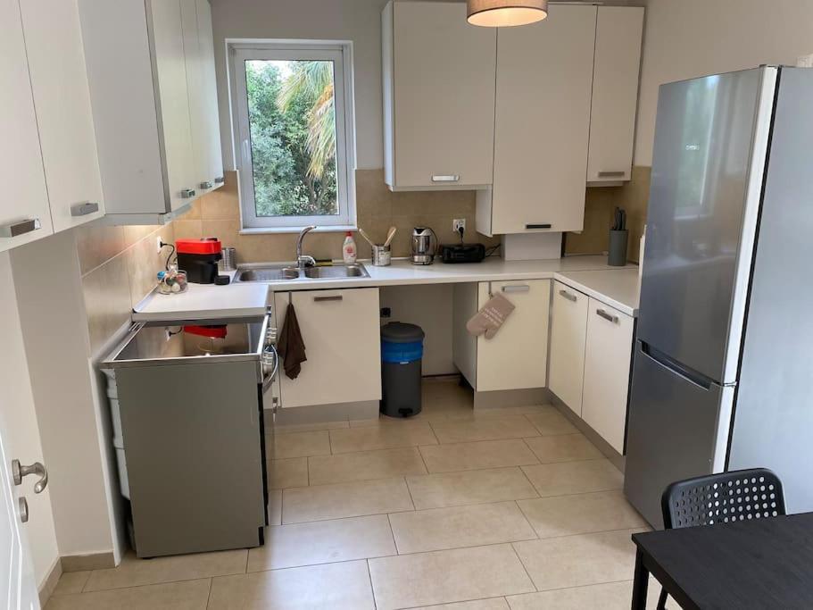 Classy 3Br With 2 Bathrooms Apartment In Marousi Athen Eksteriør billede